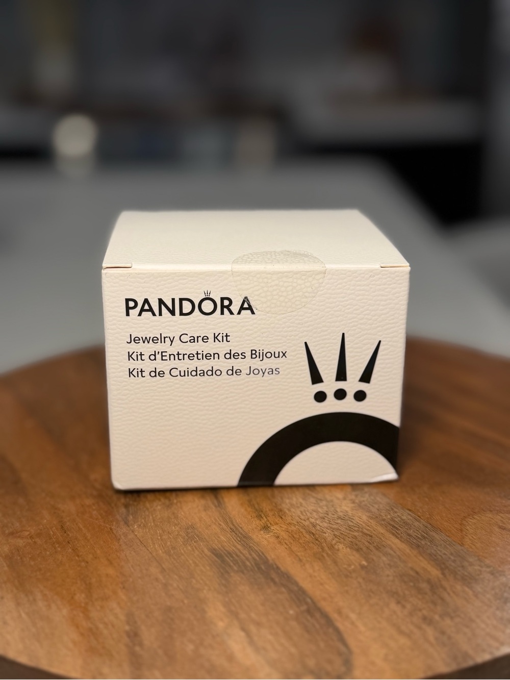Pandora White Jewelry Care Kit Box
